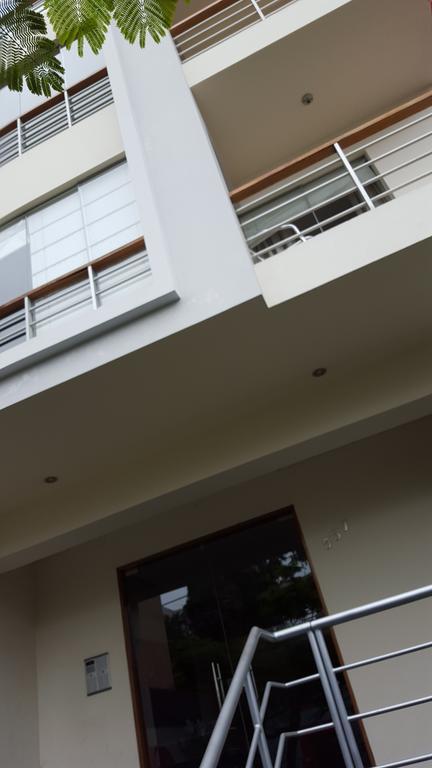 Miraflores Rentals Larcomar Lima Exterior photo
