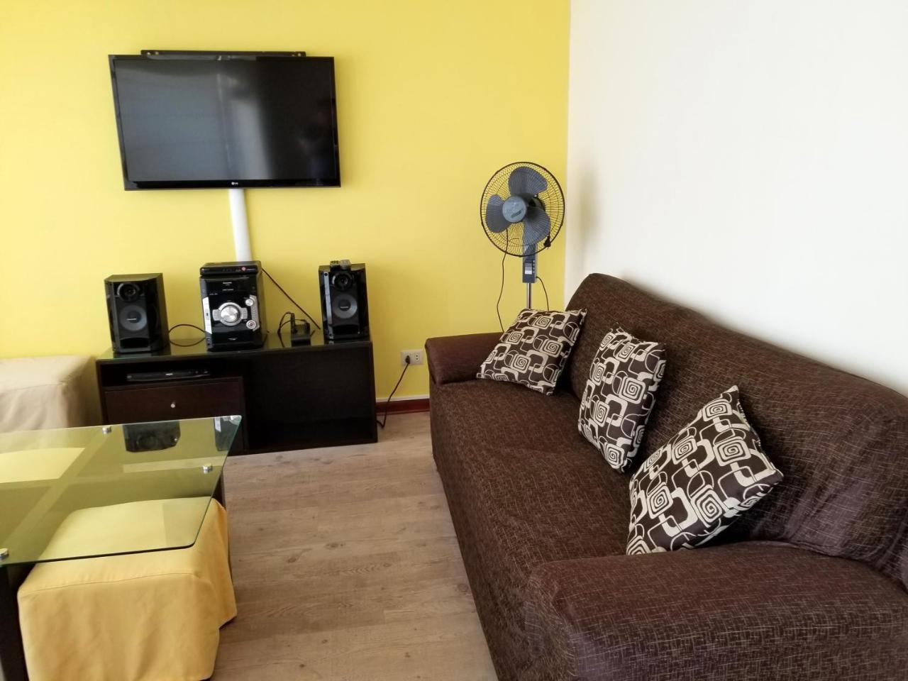 Miraflores Rentals Larcomar Lima Exterior photo